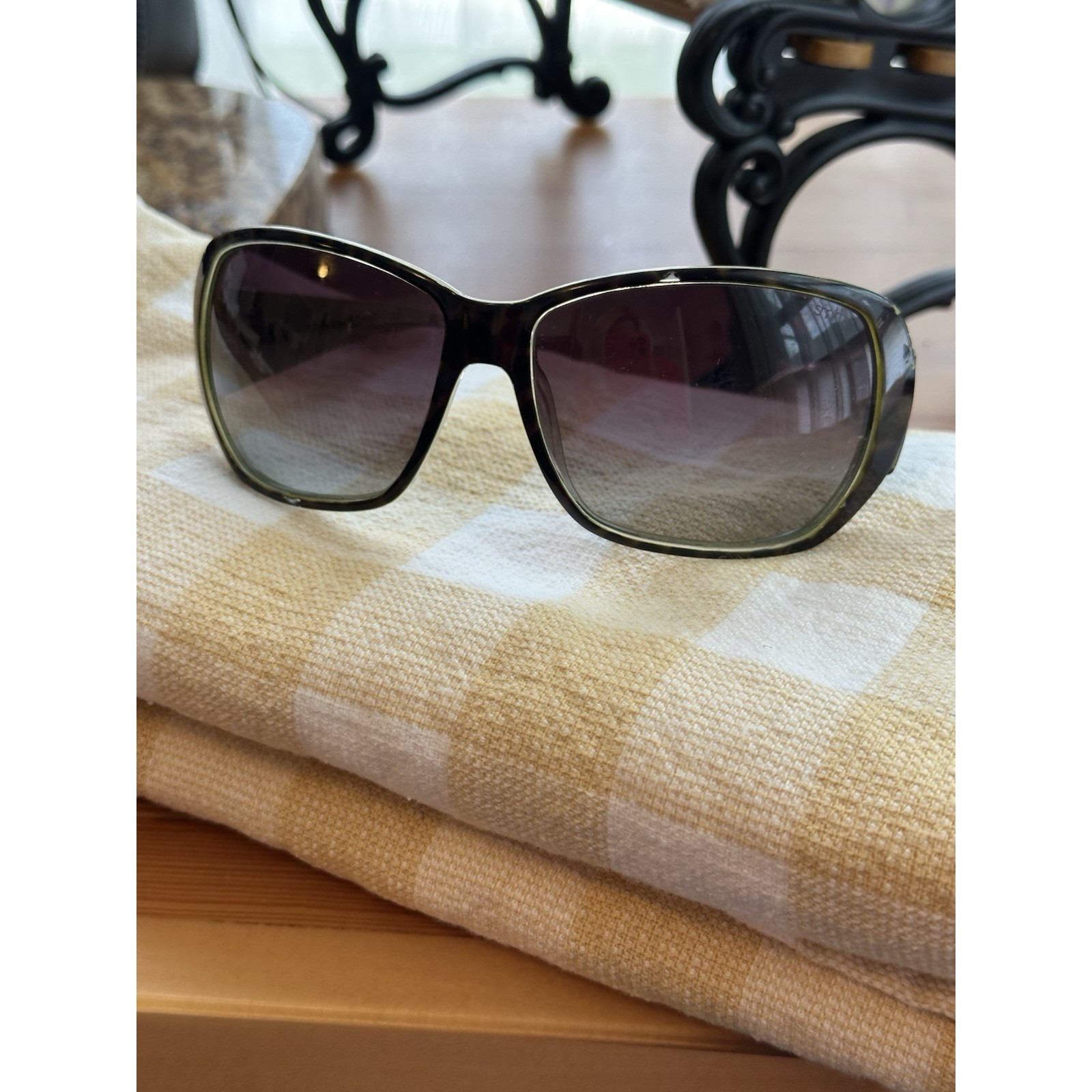 Premium Smith Evolve Performance Sunglasses In Apple Tottoise Lg Frame 64mm Tlt